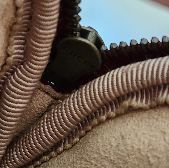 Gucci Marmont GG Red Leather Zip Around Coin Purse Wallet - Picture 5 of 8